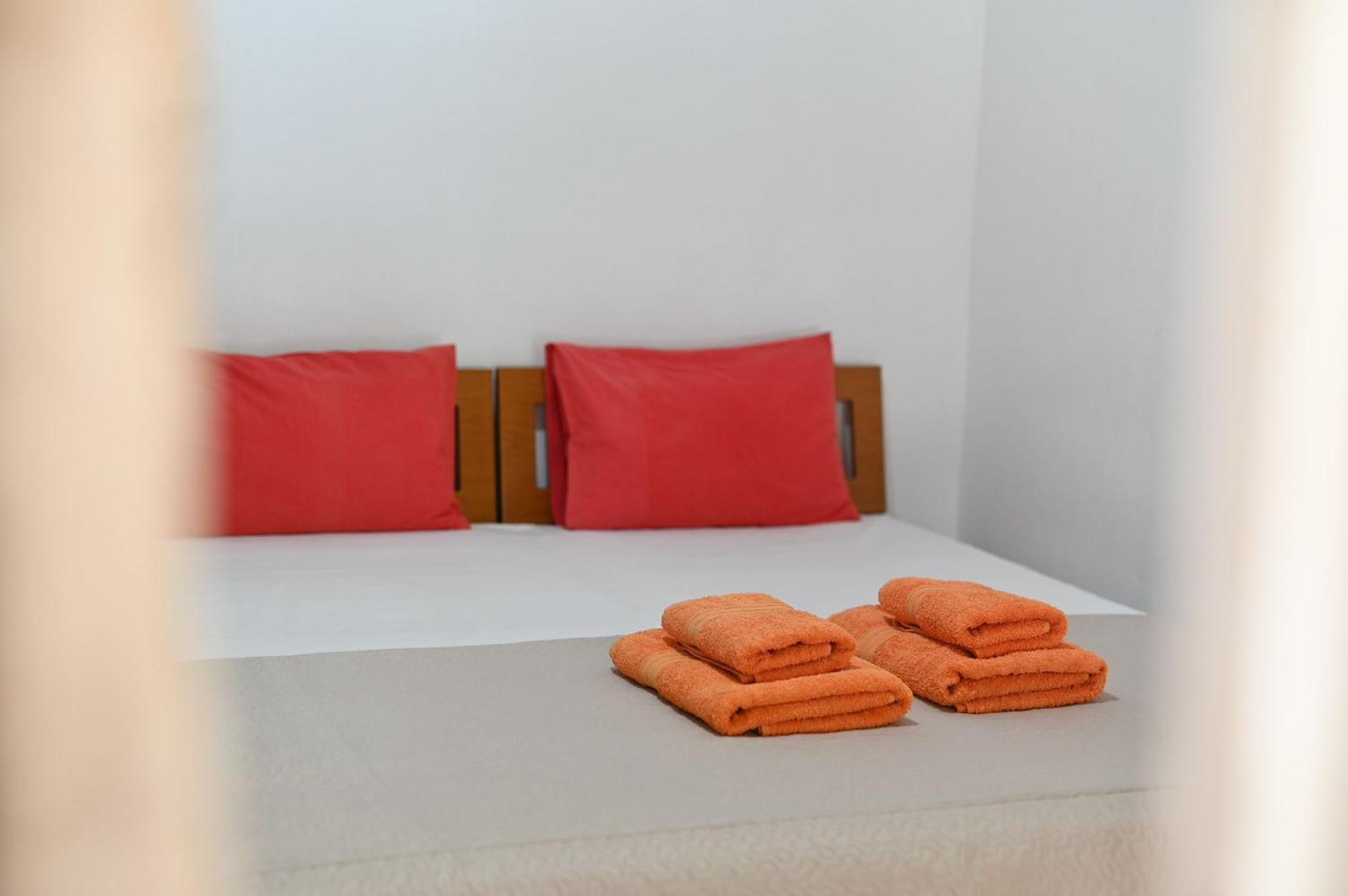 Guesthouse Agnandi Loutraki  Ngoại thất bức ảnh