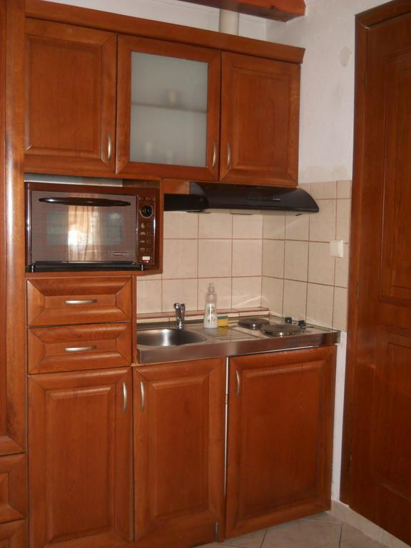 Guesthouse Agnandi Loutraki  Phòng bức ảnh