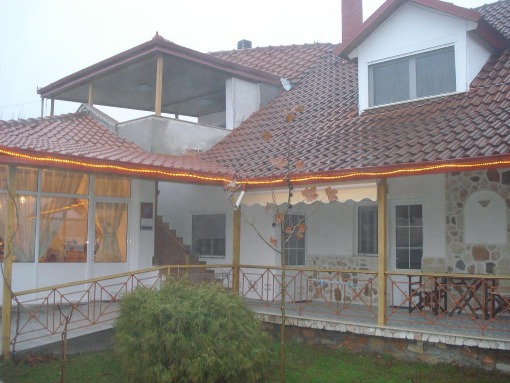 Guesthouse Agnandi Loutraki  Ngoại thất bức ảnh